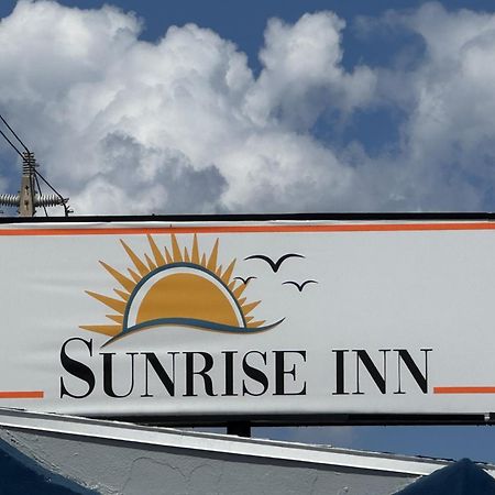 Sunrise Inn By Oyo Titusville Fl Exterior photo